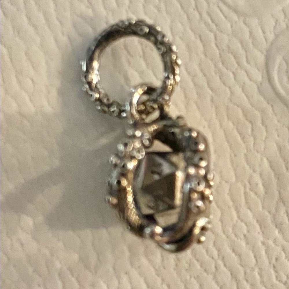 Ohm beads critical hit